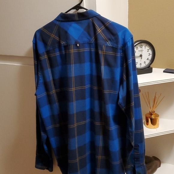 Men's Oakley Long Sleeve Shirt - Picture 3 of 3